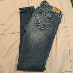 Hollister size 7